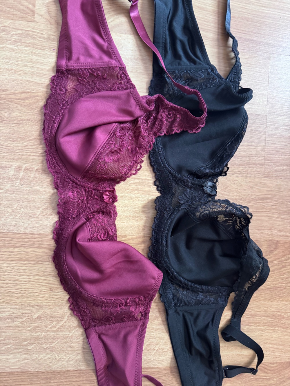 Valentina Lace Underwire Bra Set in Burgundy and Black